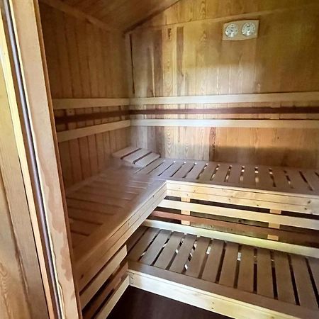 Dom Jeziorna Villa Lubiatow  Luaran gambar